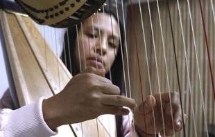 Joven mexiquense gana premio de música clásica en Nueva York