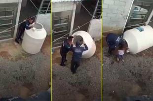 #Video: Rescatan a niña abandonada dentro de tinaco en Edoméx