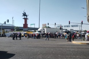 Bloquean vialidad en Ecatepec por falta de agua