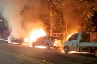 Se desataron actos de violencia en el que se reportaron quema de vehículos y balaceras.