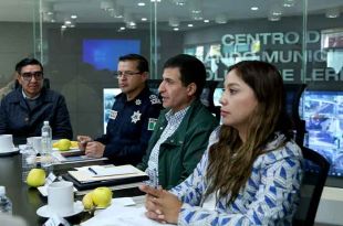 Titulares de instituciones presentan informes semanales en la Mesa de Coordinación en Toluca.