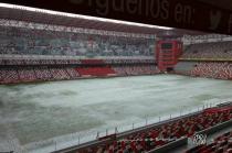 El Estadio Nemesio Diez ha sufrido incendio y granizada en partido ante el mismo rival.