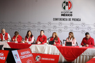 Presidenta del Comité Directivo Estatal del PRI, Cristina Ruíz Sandoval en conferencia de prensa.