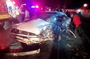 El accidente sucedió sobre la carretera federal Toluca-Villa Victoria, en La Hortaliza, municipio de Almoloya de Juárez.
