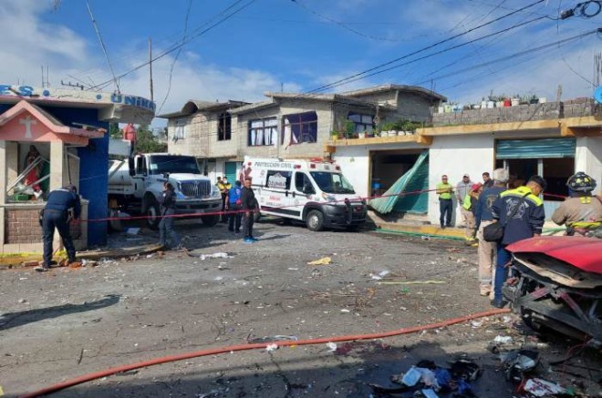 El accidente se registró esta mañana cuando una aparente mala maniobra del material pirotécnico provocó la explosión.