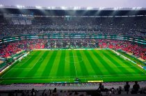 La organización del torneo adelantó el partido de octavos de final entre México e Inglaterra debido al pronóstico de tormentas eléctricas en la Ciudad de México.