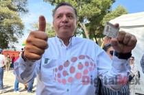 “Hago un llamado a las autoridades tanto electorales como de la Fiscalía para que inicien el rastreo de estos Call Centers”, señaló el candidato.