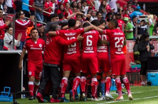 ¡Despiertan los Diablos! Ganan 2-0 a los Xolos