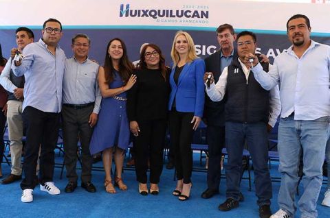 Entregan nuevo parque vehicular en Huixquilucan