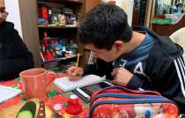 Se adecuaron espacios con tecnología e internet para quienes no tienen las facilidades de hacerlo en su hogar