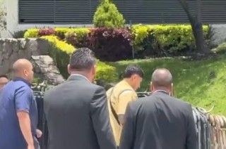 Poco después de recibir el citatorio, Carlos Salcedo reapareció en sus redes sociales