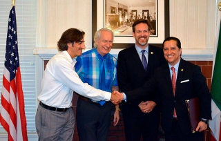 Celebra Codhem acuerdo con Universidad Texana