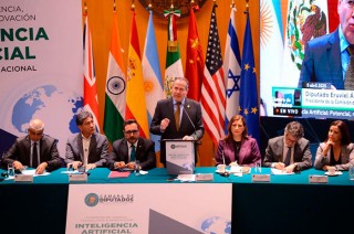 Con el objetivo de crear una ley que promueva la innovación y proteja los derechos humanos, se da inicio al Congreso Internacional de Inteligencia Artificial.