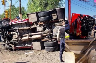 El accidente se registró en la zona conocida como La Glorieta, en el entronque con la autopista, a donde de inmediato se trasladaron cuerpos de emergencia.