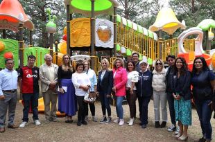 Entregan módulo de juegos infantiles en Huixquilucan