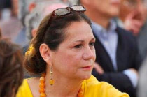 Con Singular Alegría