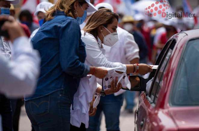 Caminaron por las calles de San Antonio La ISla