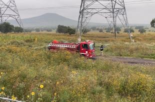 Autoridades determinaron como medida de precaución desalojar 10 domicilios del fraccionamiento.