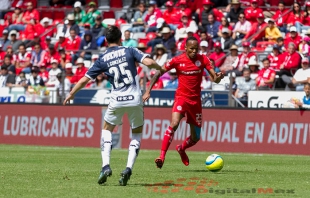 El Diablo gana a Rayados 2 a 1