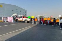 También solicitaron la destitución inmediata de la directora de la escuela, al señalar que actuó con negligencia