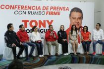 Bajo el lema &quot;Con Rumbo Firme&quot; el candidato de la Coalición &quot;Fuerza y Corazón por el Estado de  México&quot;, saldrá a las calles a tocar las puertas