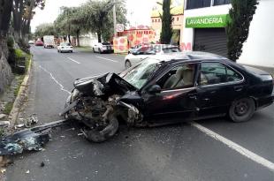 Al sitio llegaron ambulancias y elementos de la policia municipal pero encontraron el vehículo abandonado