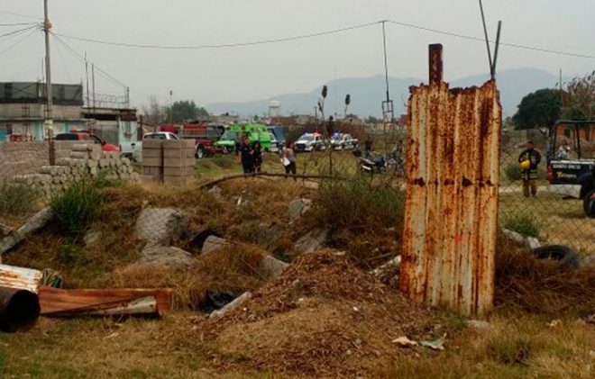 Dos muertos y dos lesionados tras explosión de polvorín, en Tultepec