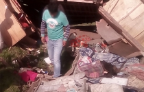 #Tenancingo: vehículo pierde el control y destruye casa de madera