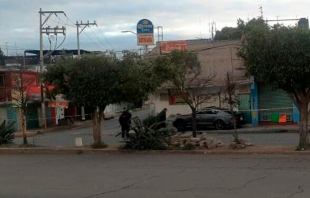 Balacera a automóvil deja una mujer muerta en #LosReyesLaPaz