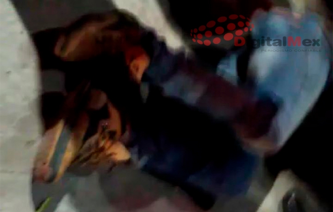 #Video: Ladrón grita de dolor al ser golpeado en #SanMateoAtenco