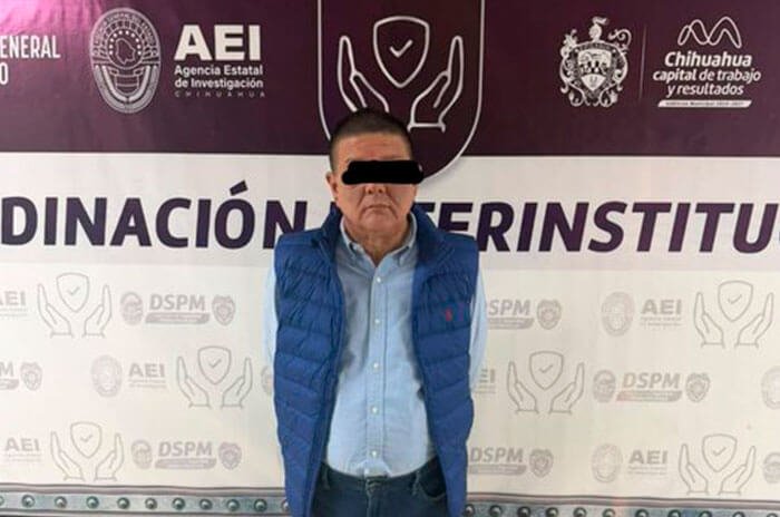 César Jáuregui Moreno fue detenido en Chihuahua y enfrenta investigaciones estatales y federales; la FGR indaga su presunta responsabilidad por la participación de agentes extranjeros en un operativo antidrogas.