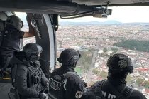 El despliegue coordinado de fuerzas federales, estatales y municipales permitió ejecutar órdenes de aprehensión, realizar 162 inspecciones y asegurar un inmueble.