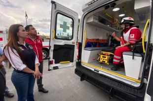Las ambulancias donadas a la Cruz Roja marcan un hito en la confianza y colaboración para el bienestar comunitario.