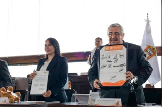 Firmaron un convenio para combatir de manera conjunta la violencia familiar en la entidad