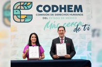 Karina Labastida Sotelo, directora general del DIF Estado de México, y Víctor Leopoldo Delgado Pérez, presidente de la CODHEM, firmaron un convenio para fortalecer la atención y la protección de los derechos de las personas con discapacidad en la entidad.