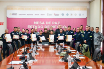 La gobernadora encabezó la Mesa de Coordinación para la Construcción de la Paz número 45, donde reconoció la labor de elementos de seguridad.