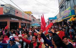Antorchistas marchan y generan caos vial en San Vicente Chicoloapan