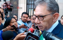 Se reúnen diputados y rector de la UAEMex para analizar ley universitaria