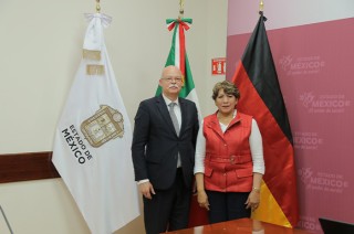 La mandataria mexiquense platicó de las ventajas competitivas de la entidad tanto para la inversión como para el desarrollo de nuevos proyectos.