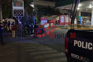 La víctima fue atendida por paramédicos del Servicio de Urgencias del Estado de México.