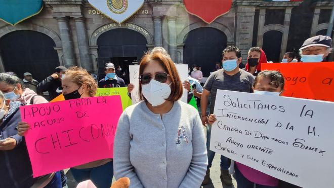 Exigen apoyos para más de 6 mil familias en 6 mil lotes que desde el lunes que se registró la tromba, no han recibido apoyo