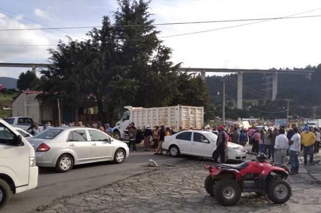 En el lugar se encuentran policías estatales y municipales