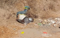 Hallan cadáver amordazado y atado en Chicoloapan