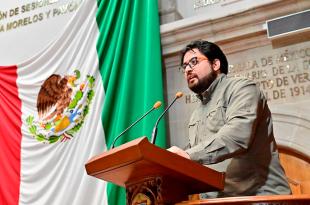 Issac Delgado, diputado mexiquense de Morena, reiteró que no permitirán que el PAC sea entregado de nuevo.