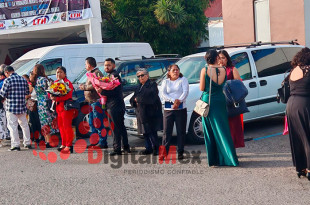 Según administradores de salones y empresas organizadoras de eventos, la saturación ocurre tanto entre semana como fines de semana