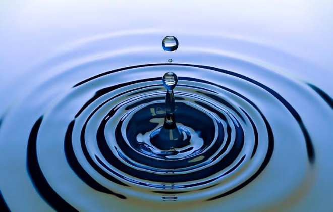 Agua: decretos oprobiosos para “concesionarla”