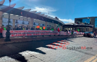 Piden ejidatarios indemnización por obras del Tren Interurbano México-Toluca