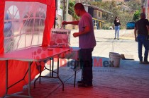 Las autoridades hicieron un llamado a la población para que se involucre activamente en estos procesos democráticos.