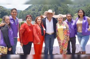 Se reúnen presidentas de sistemas municipales DIF de regiones IX, X y XI, en Villa del Carbón