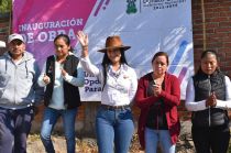 La alcaldesa Carmen Albarrán Gabriel dijo que con el apoyo de la ciudadanía seguirá trabajando en equipo.